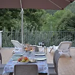 Cyparus Bed and Breakfast