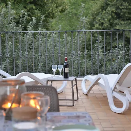 Bed & Breakfast Cyparus *